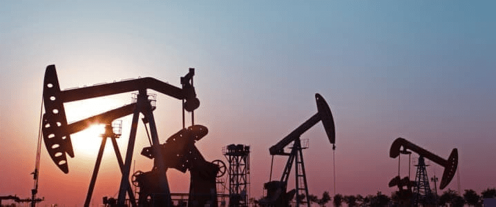 EV Sales: Photo of Oil Rig